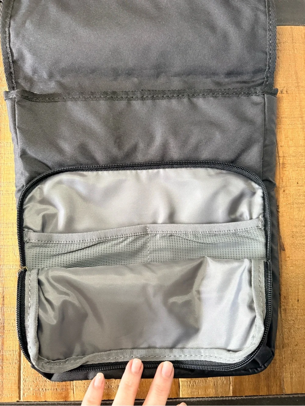 Eddie Bauer Black Vertical Messenger Crossbody Bag